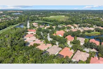 7651 Portstewart Drive, Lakewood Ranch, FL 34202 - Photo 52