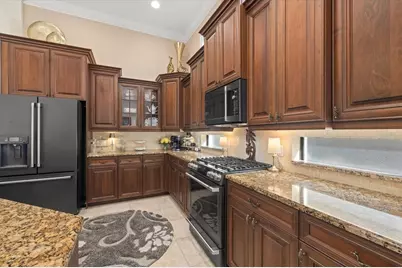 7651 Portstewart Drive, Lakewood Ranch, FL 34202 - Photo 32