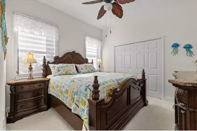 7651 Portstewart Drive, Lakewood Ranch, FL 34202 - Photo 14