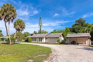 1351 Mustang St, Nokomis, FL 34275 - Photo 30