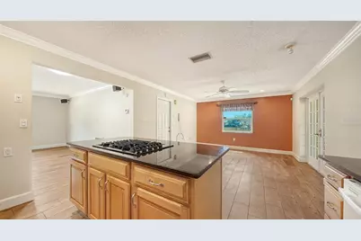4090 Groveland Avenue, Sarasota, FL 34231 - Photo 10