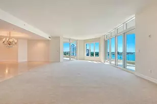 340 S Palm Ave, Sarasota, FL 34236 - Photo 10