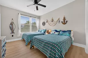 8284 Harborside Cir, Englewood, FL 34224 - Photo 22