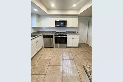 2475 Wood Oak Drive, Sarasota, FL 34232 - Photo 6