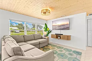 315 Azalea Rd, Venice, FL 34293 - Photo 4