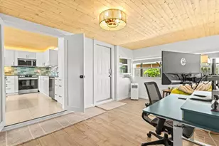 315 Azalea Rd, Venice, FL 34293 - Photo 14