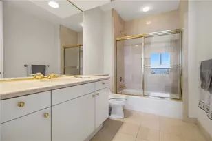 1241 Gulf of Mexico Dr, Longboat Key, FL 34228 - Photo 20