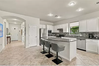 11170 Sandhill Preserve Drive, Sarasota, FL 34238 - Photo 8