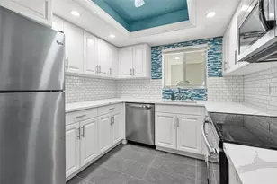 1647 Southwood St, Sarasota, FL 34231 - Photo 6