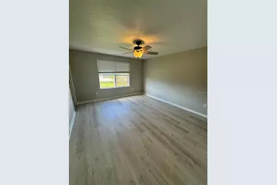 6104 Willowside Street, Palmetto, FL 34221 - Photo 10