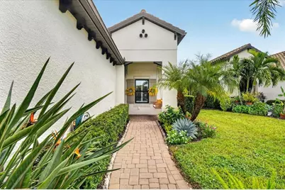 11241 McDermott Court, Englewood, FL 34223 - Photo 12