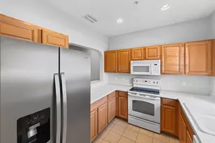 13068 Tigers Eye Dr, Venice, FL 34292 - Photo 2