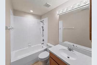 13068 Tigers Eye Dr, Venice, FL 34292 - Photo 22
