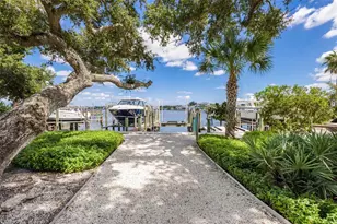 1640 Summer House Ln, Sarasota, FL 34242 - Photo 44