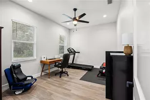 400 S Moon Dr, Venice, FL 34292 - Photo 30