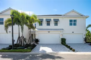 1929 Hillsong Ter, Palm Harbor, FL 34683 - Photo 2