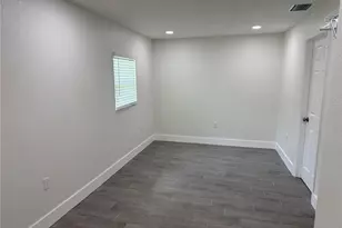 3319 12th St Ct E, Bradenton, FL 34208 - Photo 10