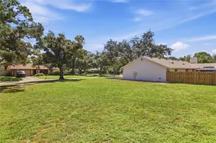 4272 Prairie View Dr, Sarasota, FL 34232 - Photo 32