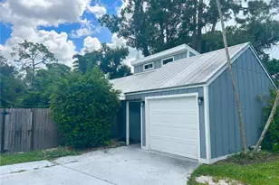 4219 Murdock Ave, Sarasota, FL 34231 - Photo 2