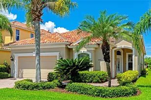 307 9th Ave E, Palmetto, FL 34221 - Photo 2
