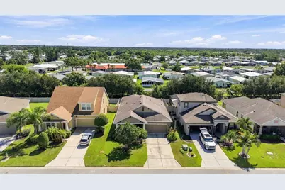 5711 Arbor Wood Court, Bradenton, FL 34203 - Photo 4
