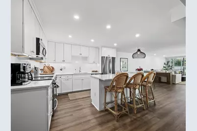 5055 Gulf Of Mexico Drive #115, Longboat Key, FL 34228 - Photo 10