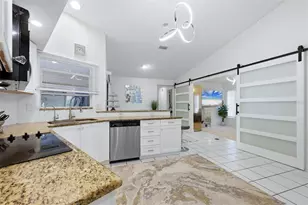 4246 Hearthstone Dr, Sarasota, FL 34238 - Photo 14