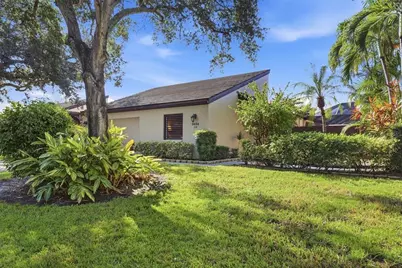 3634 Glen Oaks Manor Drive, Sarasota, FL 34232 - Photo 4