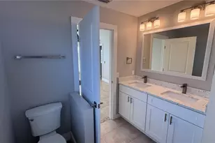11728 Shirburn Cir, Parrish, FL 34219 - Photo 20
