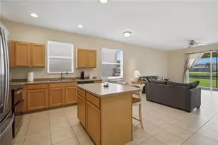 236 Golden Harbour Trail, Bradenton, FL 34212 - Photo 8