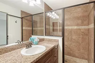 3716 46th Ave Dr W, Bradenton, FL 34210 - Photo 24