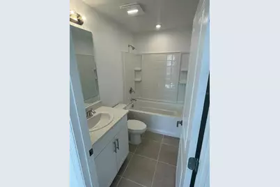 6330 Fairmont Lane, Palmetto, FL 34221 - Photo 24