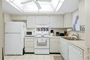 1141 Merle Way, Sarasota, FL 34232 - Photo 14