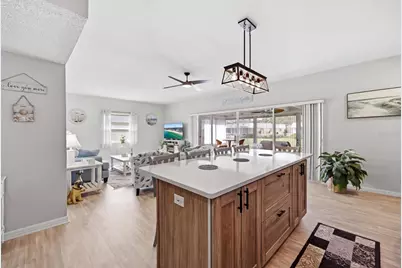 5826 Driftwood Place, Sarasota, FL 34231 - Photo 12