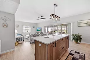 5826 Driftwood Pl, Sarasota, FL 34231 - Photo 12