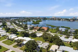 5826 Driftwood Pl, Sarasota, FL 34231 - Photo 36