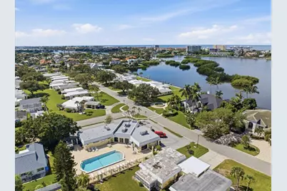 5826 Driftwood Place, Sarasota, FL 34231 - Photo 38