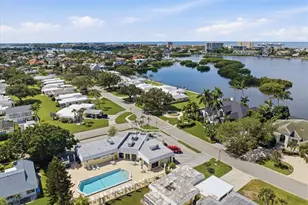 5826 Driftwood Pl, Sarasota, FL 34231 - Photo 38