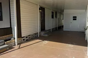 6710 36th Ave E, Palmetto, FL 34221 - Photo 4