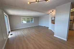 6710 36th Ave E, Palmetto, FL 34221 - Photo 6
