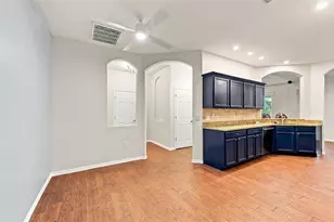6302 Rosefinch Ct, Bradenton, FL 34202 - Photo 10