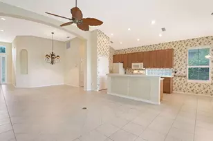 6734 Pebble Beach Way, Lakewood Ranch, FL 34202 - Photo 10