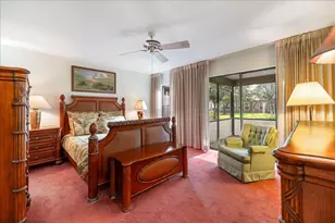 462 Oak Hill Cir, Sarasota, FL 34232 - Photo 10