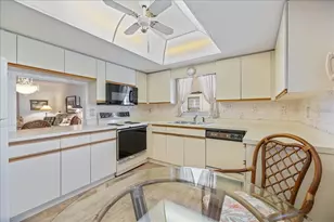 462 Oak Hill Cir, Sarasota, FL 34232 - Photo 4