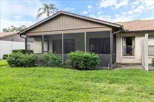 462 Oak Hill Cir, Sarasota, FL 34232 - Photo 22