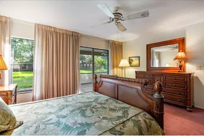 462 Oak Hill Circle #5, Sarasota, FL 34232 - Photo 12