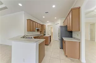 11794 Granite Woods Loop, Venice, FL 34292 - Photo 16