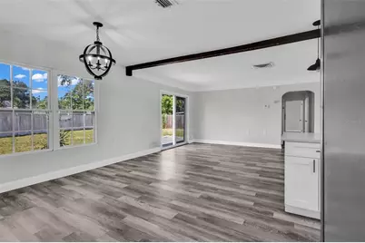 246 Magellan Drive, Sarasota, FL 34243 - Photo 14