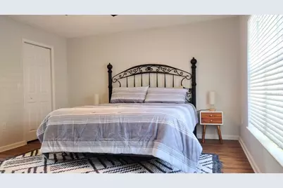 4250 Swift Road, Sarasota, FL 34231 - Photo 20
