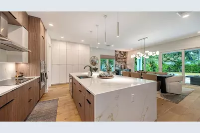4726 Rivetta Court, Sarasota, FL 34231 - Photo 12